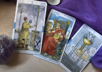 Come si svolge un consulto di cartomanzia