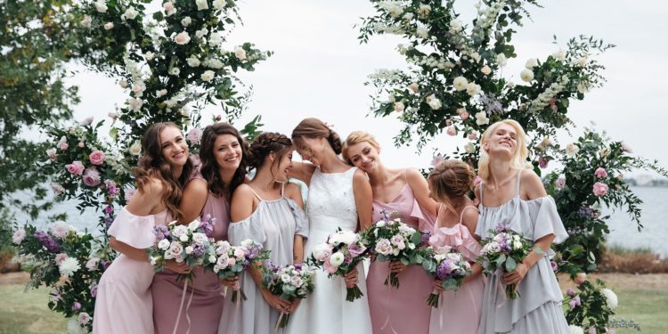 5 consigli per scegliere un abito da cerimonia