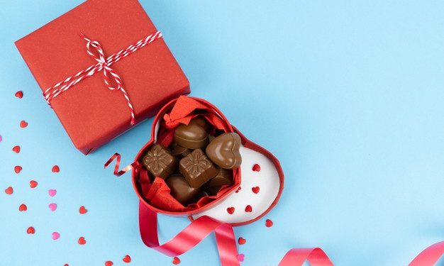 I 5 regali che una donna vorrebbe ricevere realmente a San Valentino