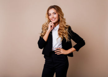 Come vestirsi in occasione di un funerale