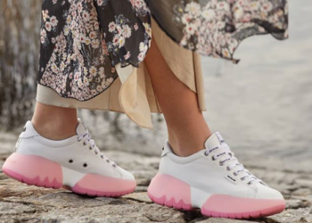 Le scarpe da donna alla moda da avere assolutamente