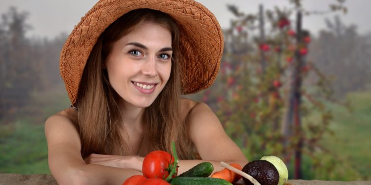 Fasi del ciclo mestruale, quale dieta seguire: i consigli degli esperti