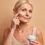 3 cose da considerare quando scegli una crema viso antirughe