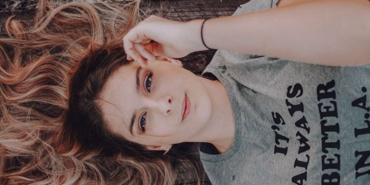 Skincare quotidiana: come creare una routine viso efficace per una pelle sana e luminosa