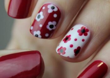 Gel unghie a casa: come evitare sollevamenti e risultati troppo spessi